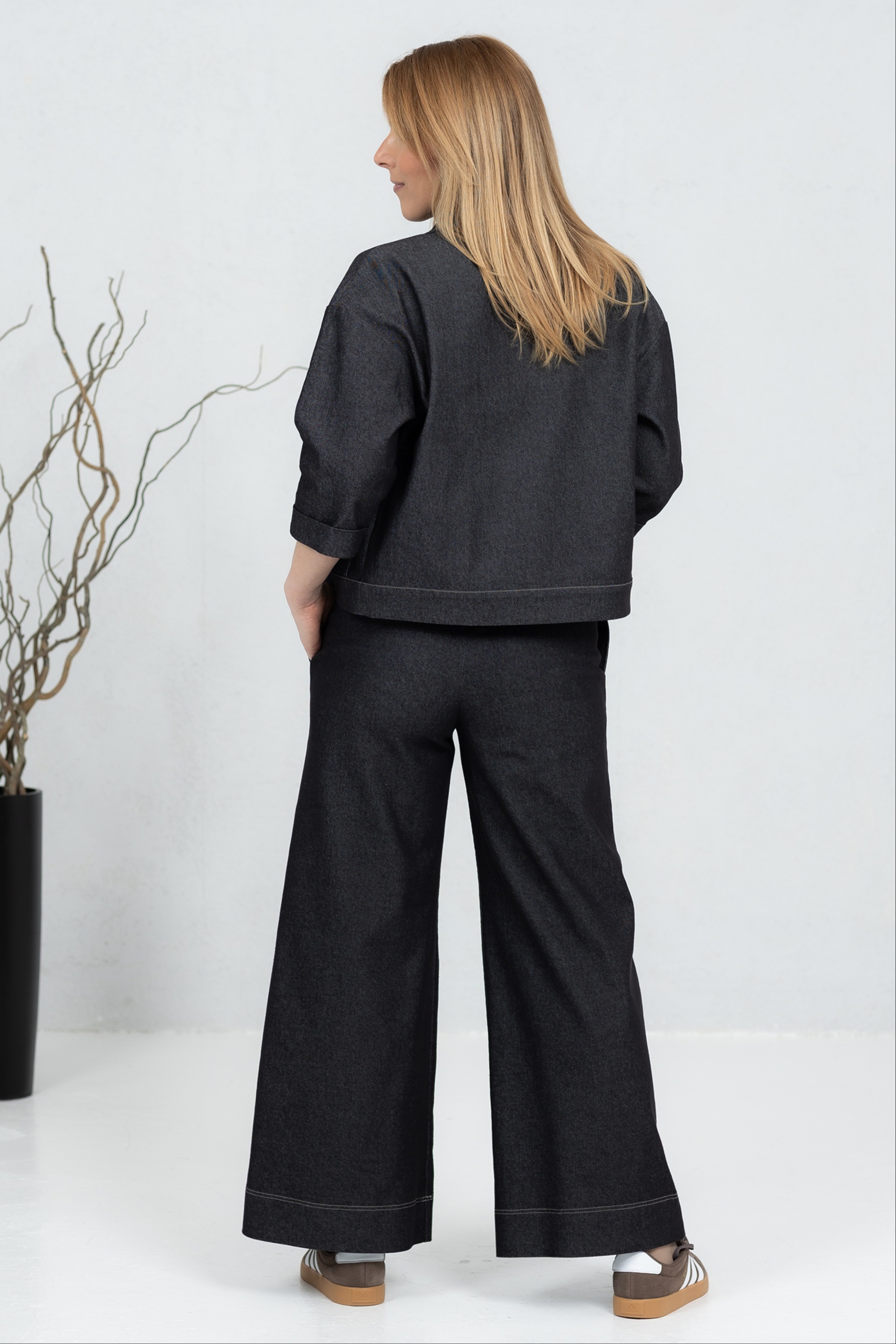 Laiad teksapüksid Fumiko + Teksajakk Tomo