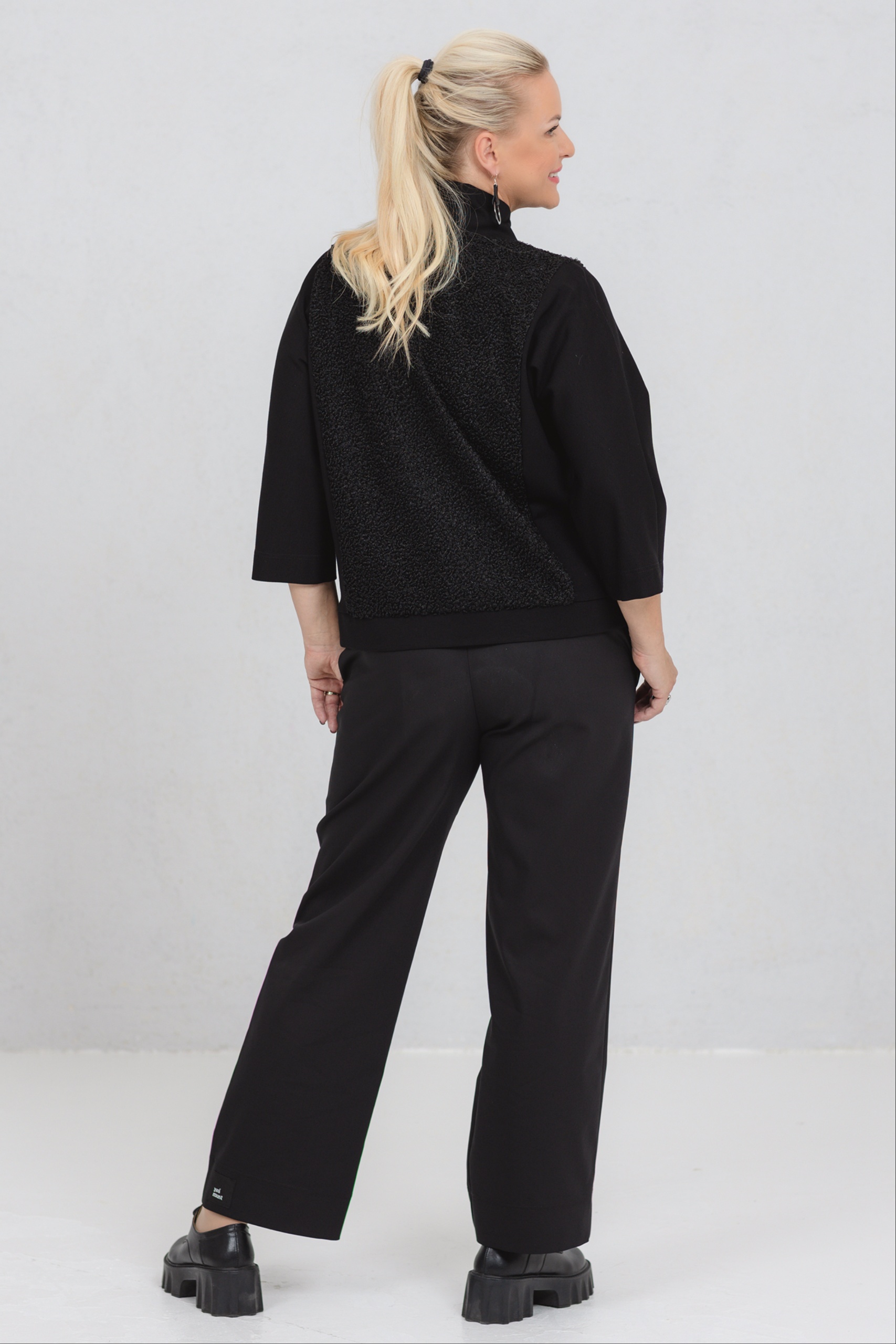 Karvaste detailidega pusa Kumaru - Image 8