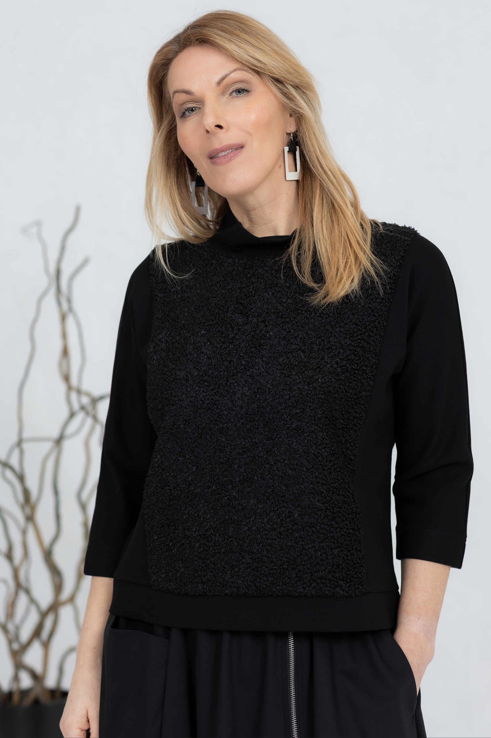 Karvaste detailidega pusa Kumaru - Image 5