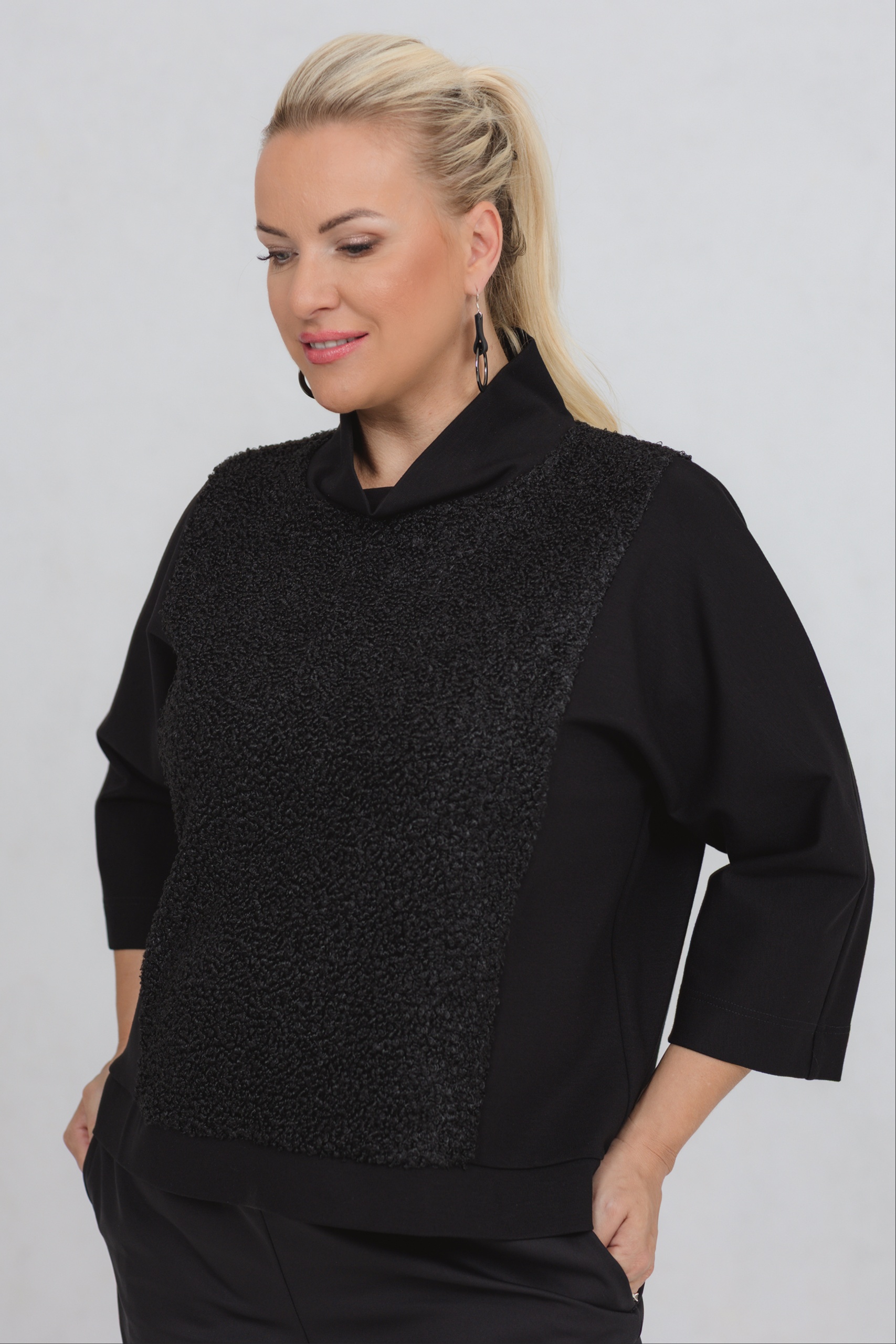 Karvaste detailidega pusa Kumaru - Image 4