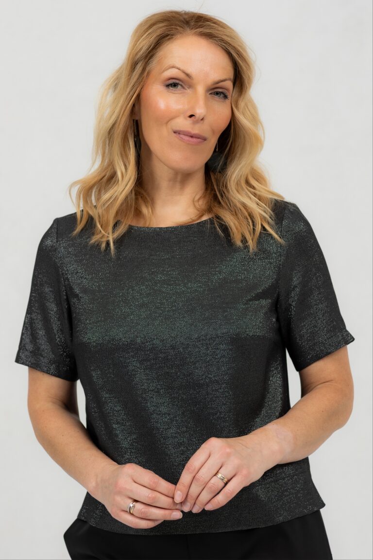 Lihtne hõbedana T-särk Duna