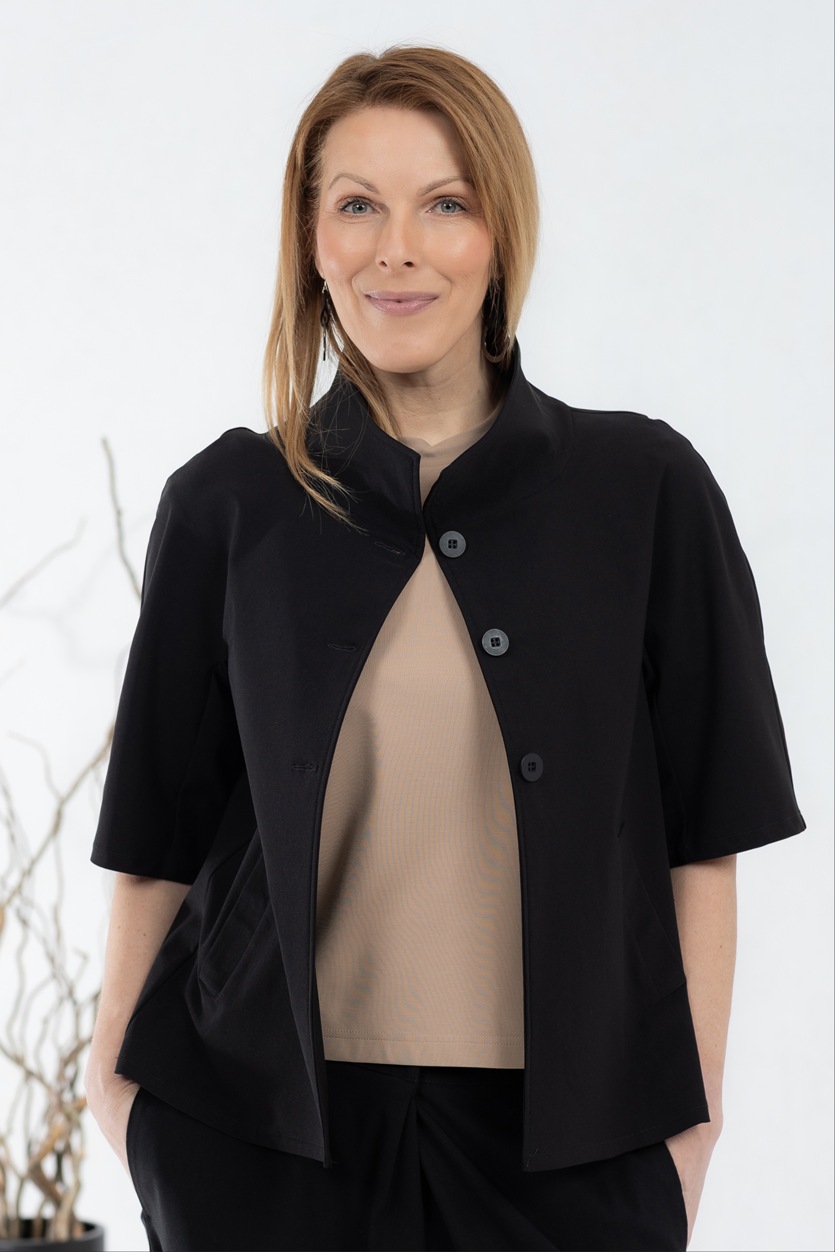 Must avar jakk Yotaka