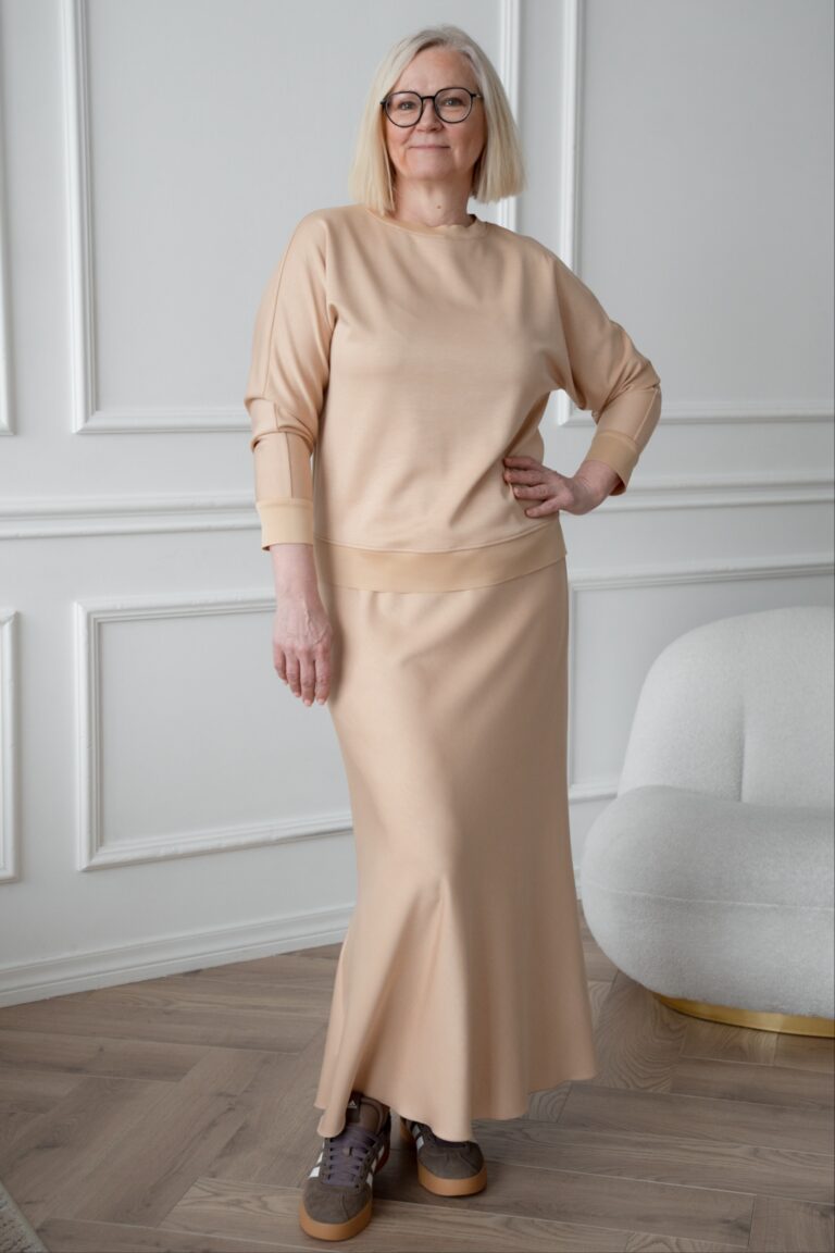 Scuba-viskoos seelik Tomi, beez + pluus Fukai