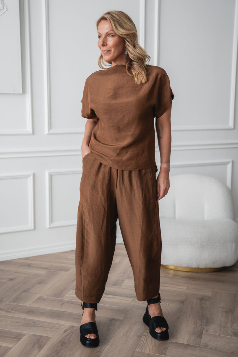 Suvised kerged pruunid püksid Youso + Suvine kerge avar pluus Yoko