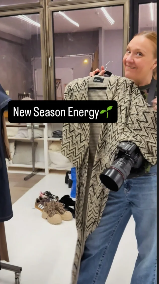 A little touch of spring captured once again. 🌿
Such a fun evening with our wonderful model Triin and our ever-playful photographer Tiina — who always has a trick (or two) up her sleeve.  The laughter, the movement, the magic…
Coming soon to the online store. @justmust.eu #happywithjustmust #justmustbyewi #estoniandesign #springfashion