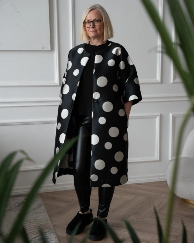 Cool summer days call for a layer with personality.  Kaze – a bold polka dot longline jacket that instantly elevates any look. Wear it over black trousers or a dress, either way it makes a statement.  Uwagi – a geometric print kimono that works as the perfect lightweight layer. Easy, relaxed and anything but ordinary.  Both on sale now. @justmust.eu 
 #scandistyle #naturallyyou #effortlesselegance #summerwardrobe #estoniandesign #happywithjustmust #justmustbyewi #fashionintallinn